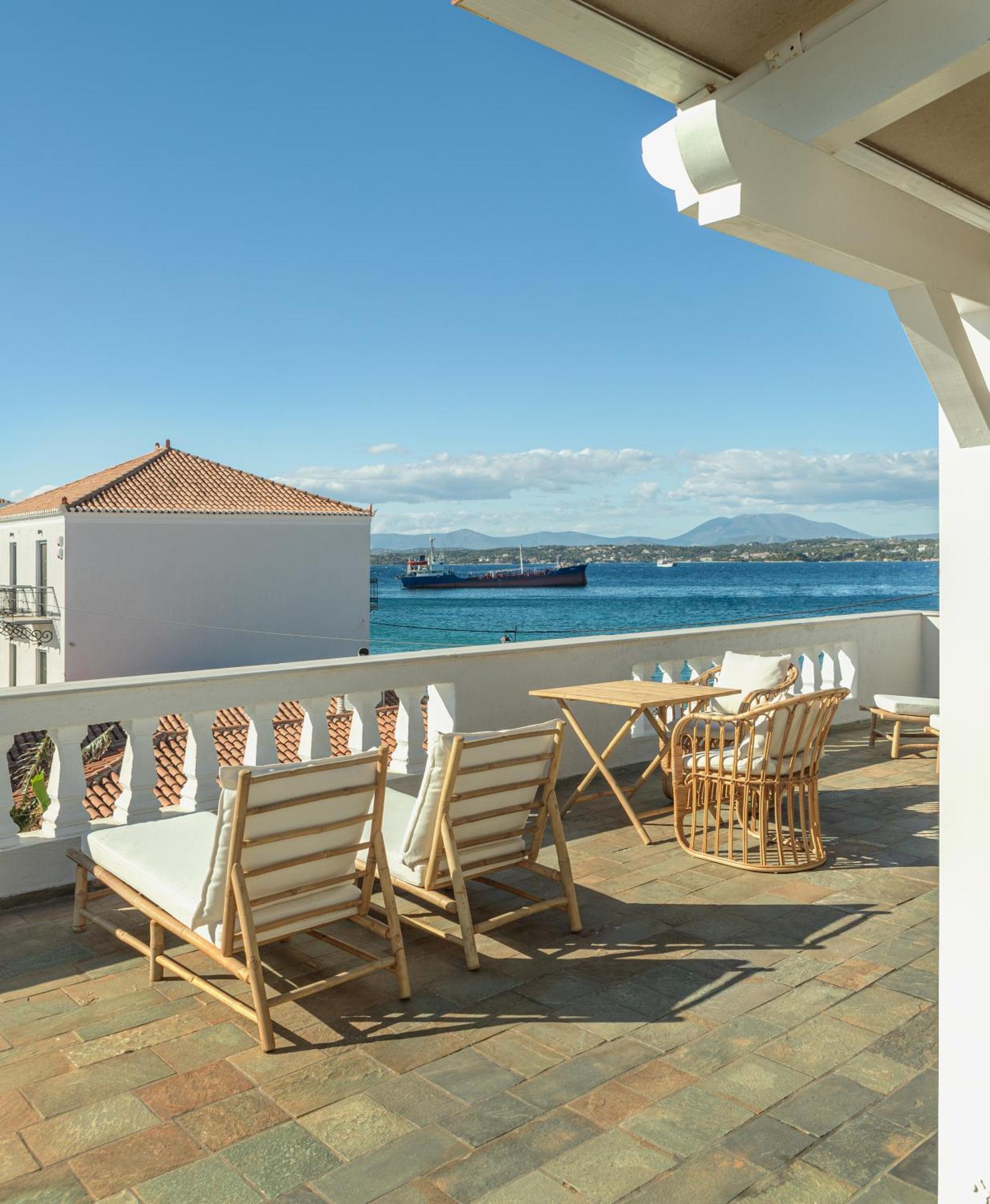 Teresa Spetses Hotell Exteriör bild